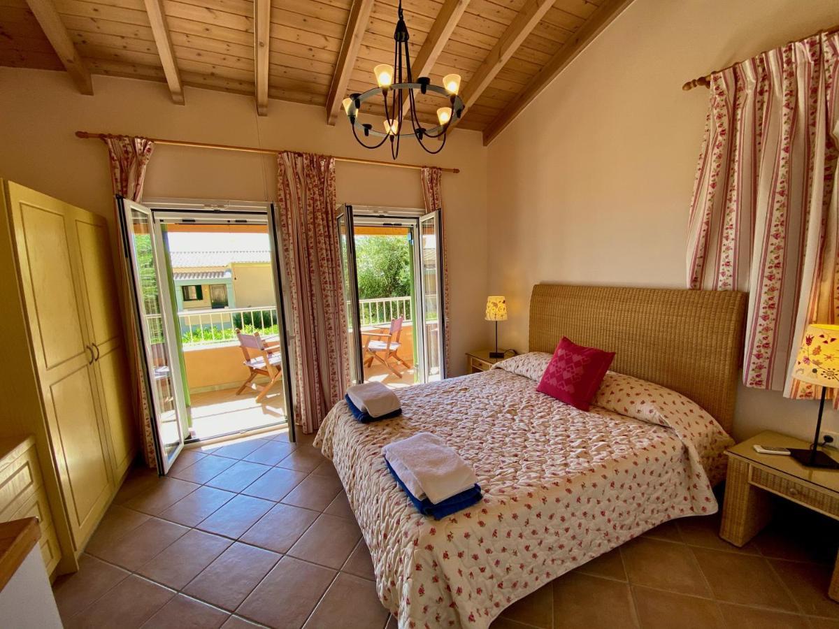 La Riviera Barbati Seaside Apartments & Villas 외부 사진