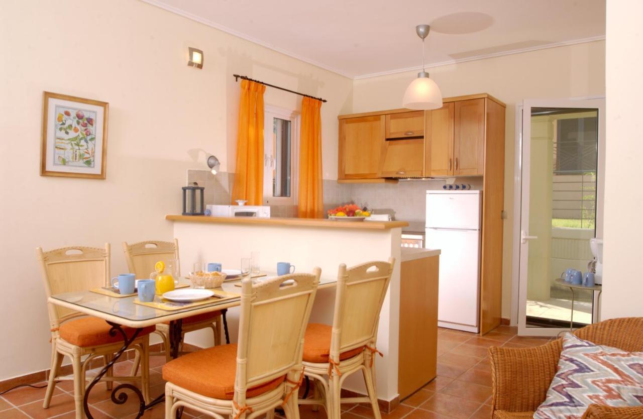 La Riviera Barbati Seaside Apartments & Villas 외부 사진