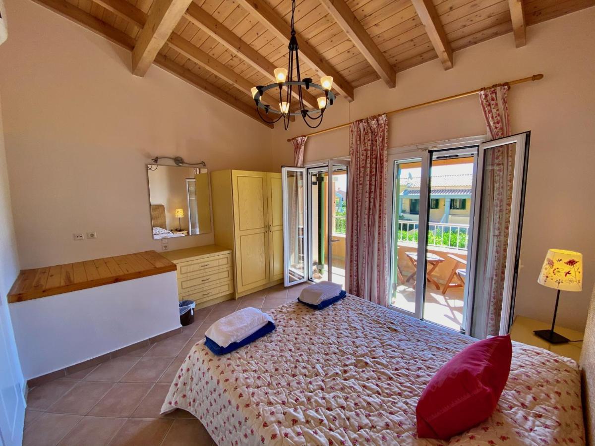 La Riviera Barbati Seaside Apartments & Villas 외부 사진