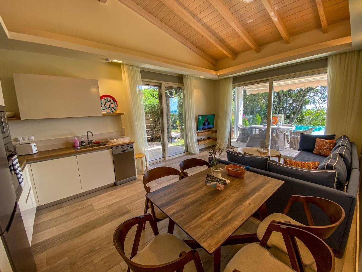 La Riviera Barbati Seaside Apartments & Villas 외부 사진